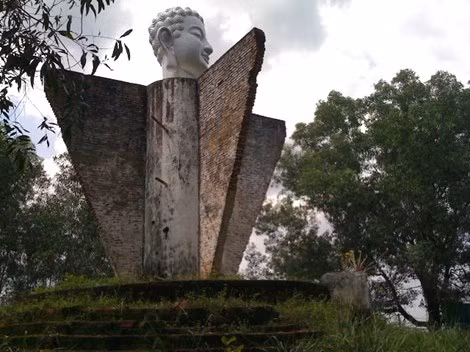 Tuong Phat la lung o dinh doc nhieu tai nan chet nguoi-Hinh-2