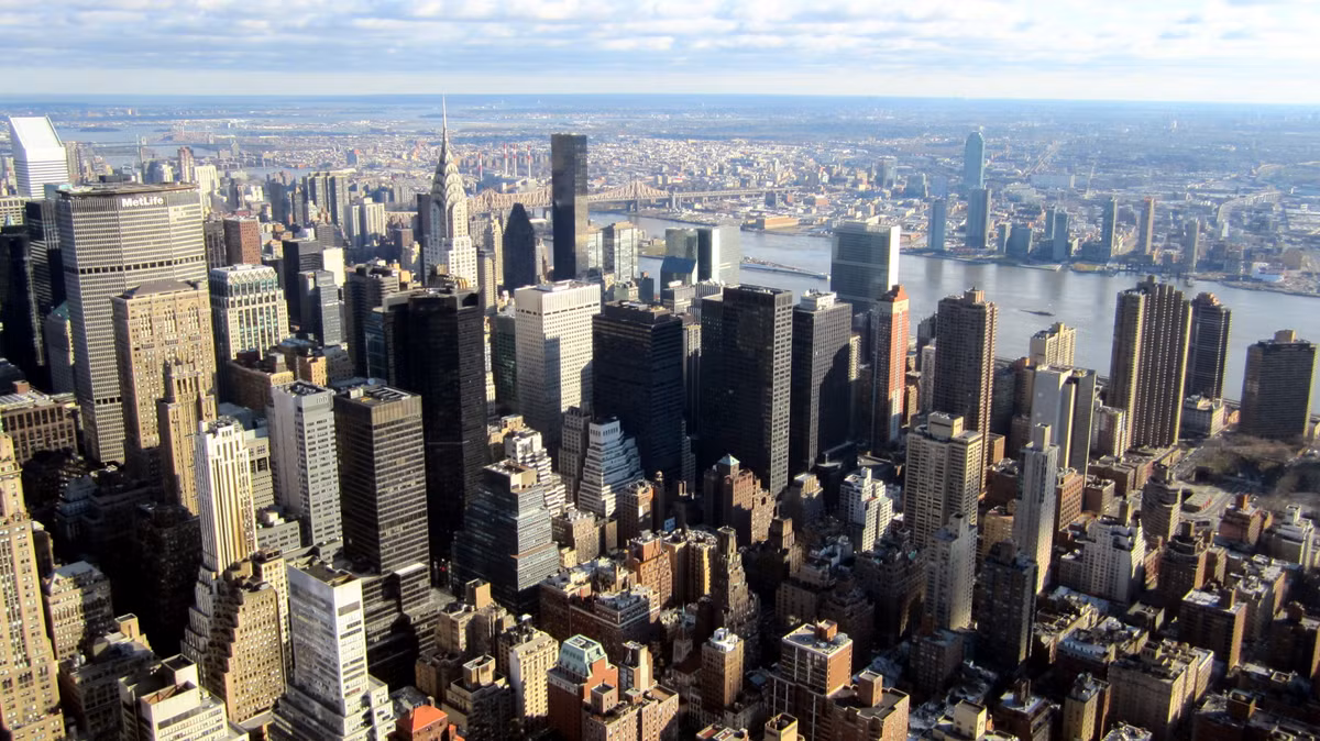 Tại thành phố New York, một tòa nhà độc nhất vô nhị khi không có cửa sổ.