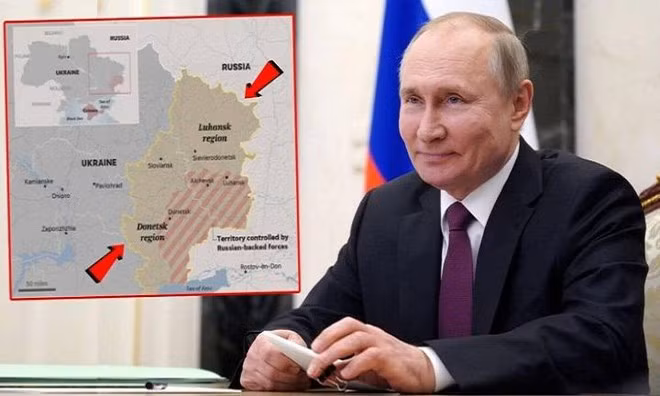 Vào ngày 21/2, những người đứng đầu DPR và LPR Denis Pushilin và Leonid Pasechnik đã đề nghị lên Tổng thống Nga Vladimir Putin với yêu cầu công nhận nền độc lập của các nước cộng hòa ly khai này.