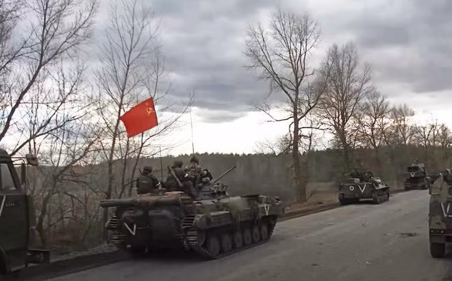 Tuy nhiên, lực lượng tiếp viện của quân đội Ukraine có hạn và không đủ mạnh để có thể đột phá được vòng vây của quân Nga. Điều quan trọng hơn là ngay cả khi quân đội Ukraine có cơ hội đột phá khỏi Izyum, thì lực lượng này cũng sẽ gặp phải hỏa lực khủng khiếp của quân đội Nga truy kích trong phạm vi hẹp.