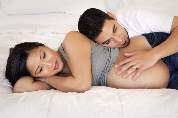 7 trường hợp mẹ bầu tuyệt đối nhịn “yêu” kẻo hại thai nhi - Hình 2 7 truong hop me bau tuyet doi nhin “yeu” keo hai thai nhi-Hinh-2