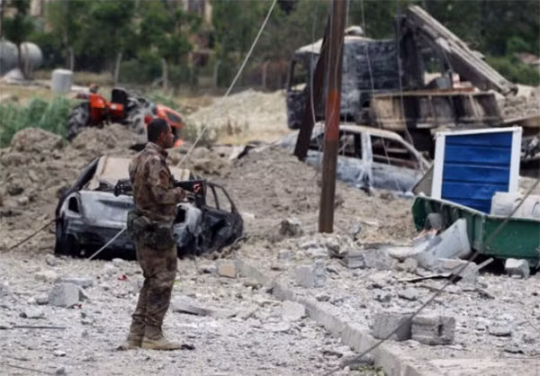 “Sau khi giải phóng các khu al-Shifa, al-Zanjili và al-Sihha, cảnh sát liên bang Iraq và lực lượng phản ứng nhanh sẽ tấn công Thành cổ Mosul từ mọi phía”, một quan chức Iraq trước đó cho biết. Ảnh: FNA.