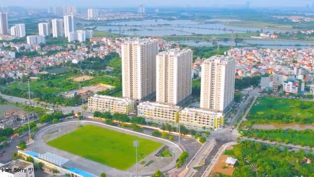 Chủ tịch UBND thành phố Hà Nội Chu Ngọc Anh, Trưởng ban Chỉ đạo thành phố đề nghị 5 huyện và các sở, ngành hoàn thiện báo cáo chi tiết gửi Ban Chỉ đạo thành phố trong tháng 6/2022. Cùng với đó, cần làm rõ trách nhiệm của từng huyện và sở, ngành trong việc triển khai thực hiện các đầu việc, kịp thời tháo gỡ vướng mắc phát sinh theo từng nhóm vấn đề cụ thể.