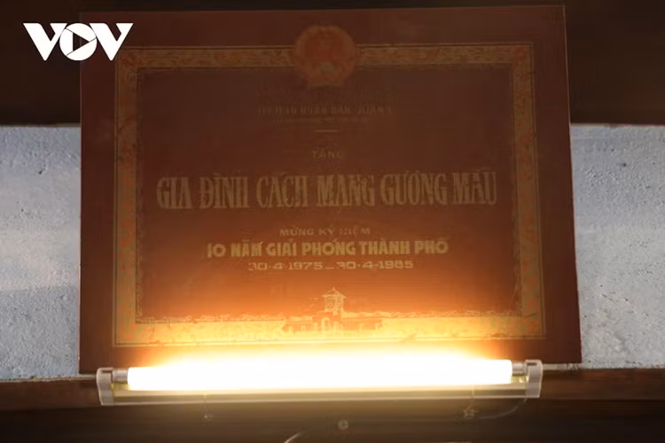 Đối với thế hệ trẻ, mỗi chuyến tham quan là một lần nhìn lại lịch sử để hiểu rõ hơn về sự hy sinh to lớn của cha ông, từ đó trân trọng hơn cuộc sống hiện tại và trách nhiệm tiếp nối truyền thống dân tộc.