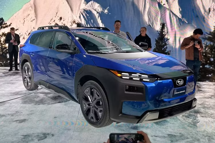 Subaru ven man SUV dien Trailseeker 2026, chay 420 km/lan sac