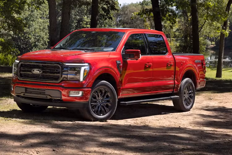  Ford F-Series: 732.139 xe bán ra F-Series vẫn giữ vị trí đầu bảng, dù doanh số giảm 2% so với năm 2023.