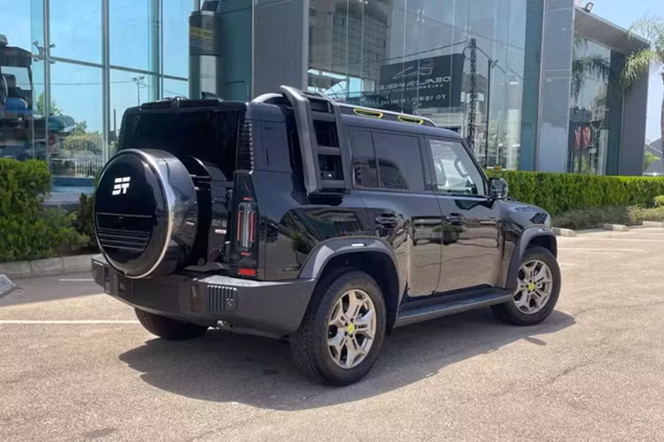 Jetour đã nhận được sự hỗ trợ từ Chery về công nghệ off-road và hợp tác với thương hiệu Luxeed của Chery và Huawei để tích lũy kinh nghiệm xây dựng hình ảnh thương hiệu hạng sang cao cấp.