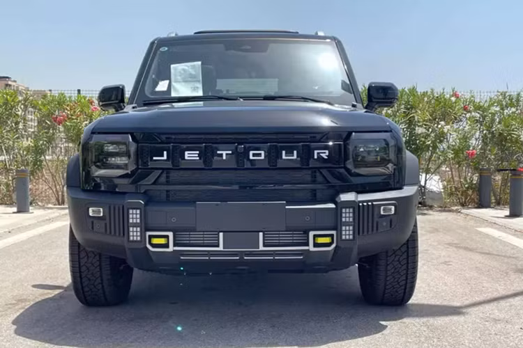 Tan thay Chery Jetour Zhongheng dep nhu Toyota Land Cruiser moi-Hinh-2