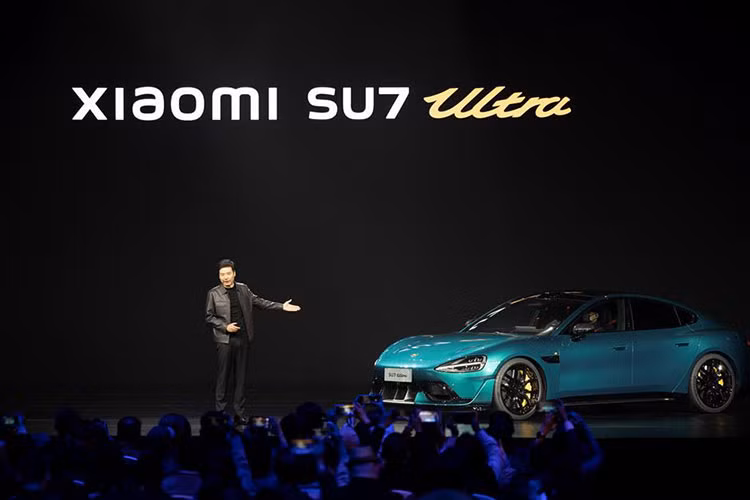Xiaomi chieu mo nhan tai cua BMW va Rolls-Royce ve lam oto dien-Hinh-2
