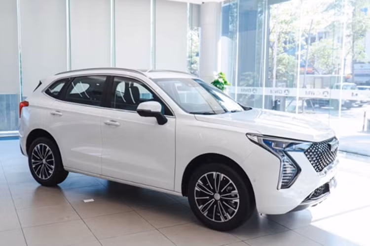 Haval Jolion chua ra mat, dai ly Viet mo ban tu 695 trieu dong?