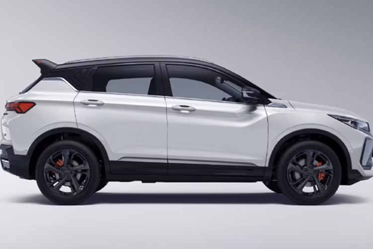 Không chỉ phân phối xe tại Việt Nam theo hình thức nhập khẩu mà Geely và Tasco Auto còn đặt mục tiêu xây dựng nhà máy lắp ráp tại Việt Nam. Dự kiến, dự án này sẽ khởi công tại Khu công nghiệp Tiền Hải (Thái Bình) vào nửa đầu năm 2025, với tổng vốn đầu tư lên đến 168 triệu USD.