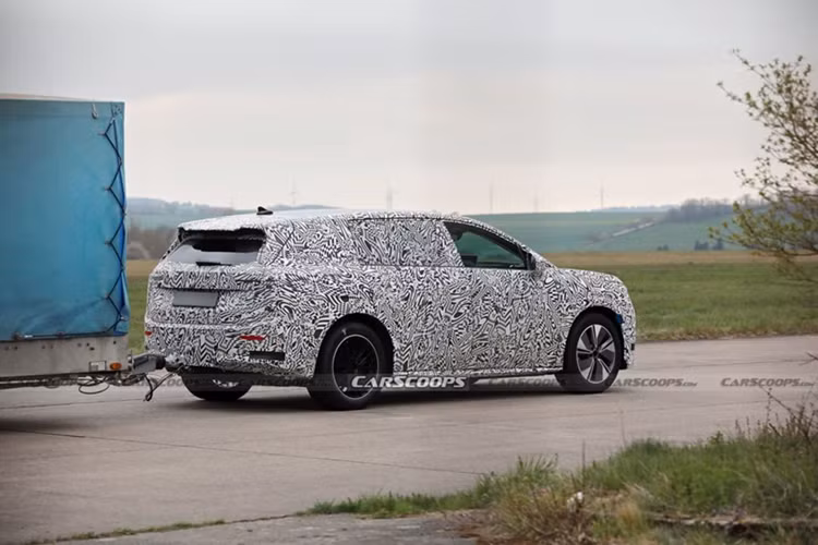 Mẫu xe SUV điện Skoda Space được đánh giá cao về công nghệ và thiết kế, nhưng vẫn còn phải chứng minh rằng xe điện có thể thay thế hoàn toàn xe xăng trong những tình huống đòi hỏi sức kéo thực sự.