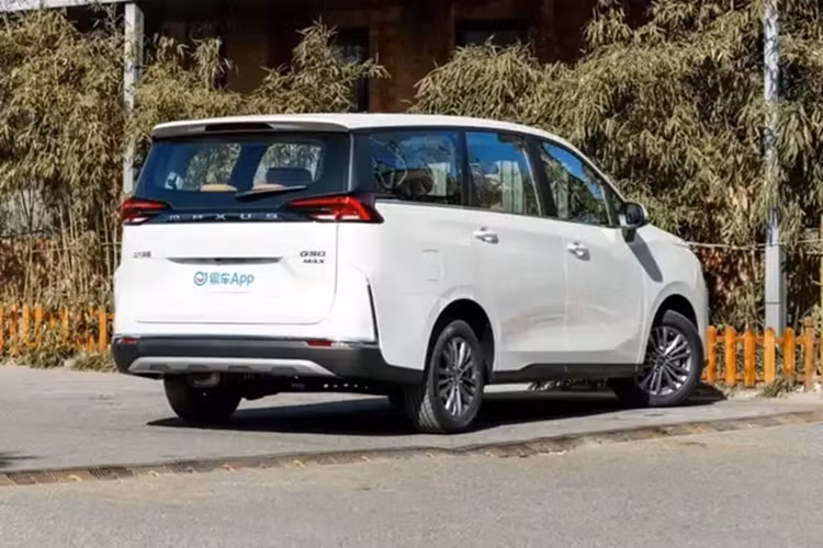 Với mức tiêu thụ nhiên liệu thấp theo chương trình thử nghiệm CLTC của Trung Quốc là 4,7L/100km ở chế độ hybrid và mức tiêu thụ nhiên liệu kết hợp WLTC là 1,42L/100km. Chiếc xe tự hào có phạm vi hoạt động toàn diện lên đến 1.405km.