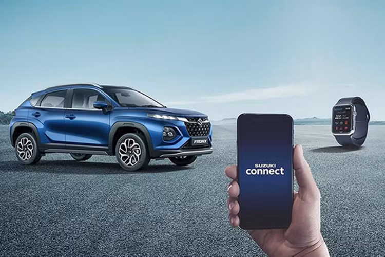 Suzuki Fronx có thiết kế khá tương đồng với mẫu Grand Vitara SUV hay Baleno hatchback từng được bán tại Ấn Độ. Xe có phần mui cong thời thượng, cụm đèn LED trước và sau hiện đại, đi cùng bộ mâm hợp kim 17 inch khỏe khoắn.