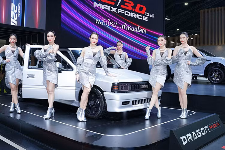 Isuzu Dragon Max - xe ban tai co dien “ngau loi” nhat tung thay