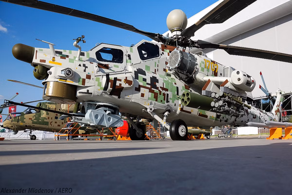 Dẫn đầu phi đội trực thăng vũ trang mang lại lợi nhuận khổng lồ cho Russian Helicopters trên thị trường xuất khẩu có thể nói đến trực thăng tấn công Mi-28NE, với các hợp đồng tỷ USD cho Quân đội Iraq và Algeria. Và để phục vụ tốt hơn cho các khách hàng của mình, Russian Helicopters thậm chí còn cải tiến Mi-28NE để nó có thể chinh phục được các khách hàng khó tính nhất. Nguồn ảnh: Aeropress-BG.