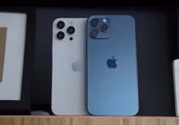 Mặc dù chưa thể xác nhận iPhone 13 sẽ có màn hình 120Hz do đây chỉ là mô hình, tuy nhiên iPhone thế hệ mới sẽ có hệ thống Face ID nhỏ hơn, nhờ đó giảm được kích thước của phần tai thỏ ở mặt trước.