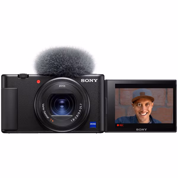 Đặc biệt, vì hướng đến người dùng là vlogger nên mẫu camera này còn hỗ trợ màn hình cảm ứng có khả năng lật ngang giúp việc tự quay video hay chụp ảnh selfie đơn giản hơn.