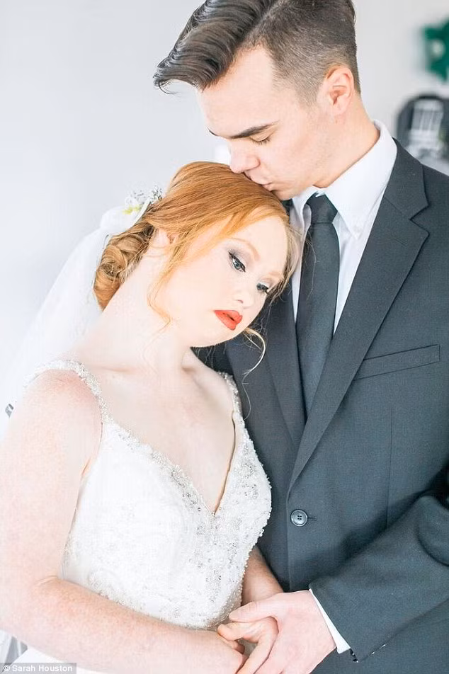 Madeline Stuart, người mẫu mắc hội chứng down, đã hóa thân thành cô dâu xinh đẹp trong bộ ảnh cưới siêu lãng mạn.