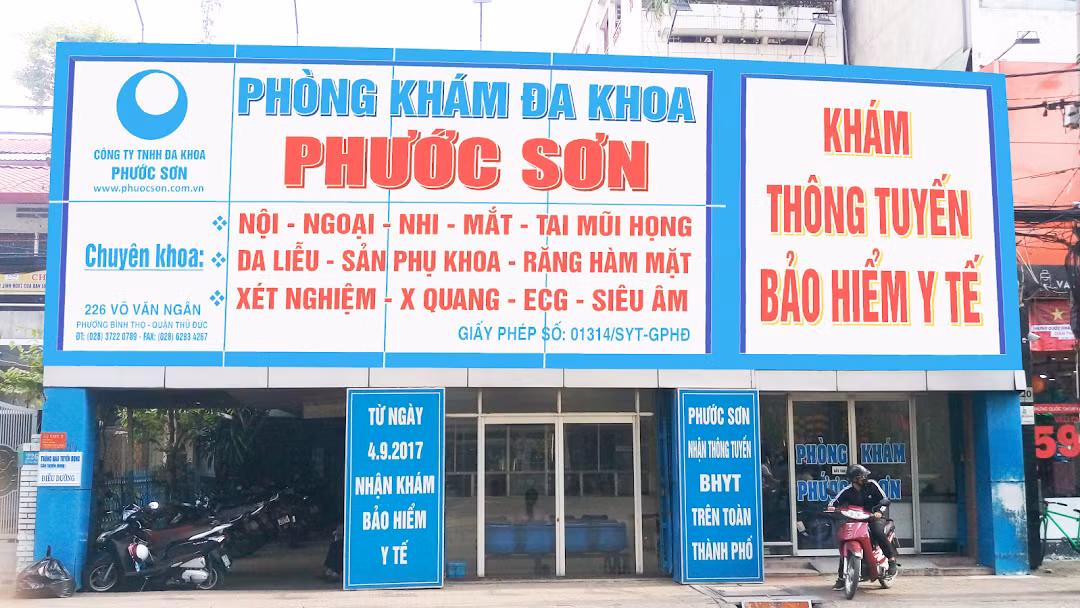 PKDK Phuoc Son o vung ven Sai Gon su dung nhan vien y te “dom”