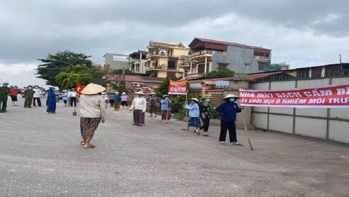 Cty Giay Cam Binh hoat dong bat chap lenh dung: Chinh quyen 