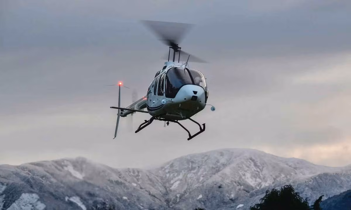 Tại Mỹ, Bell 505 được trang bị cho rất nhiều sở cảnh sát và sở cứu hỏa, chuyên làm nhiệm vụ tuần tra, giám sát, phòng chống cháy rừng hoặc truy đuổi tội phạm