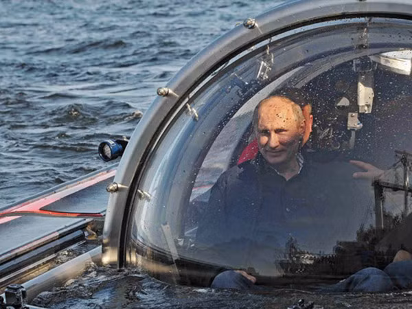 Theo chia sẻ của Tổng thống Putin, con tàu đắm Oleg “ở tình trạng tốt đến ngạc nhiên và nó nằm nghiêng về phía bên phải. Tên con tàu cũng rất hay”.