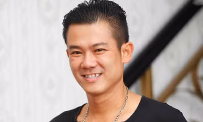 Ca si Van Quang Long dot ngot qua doi