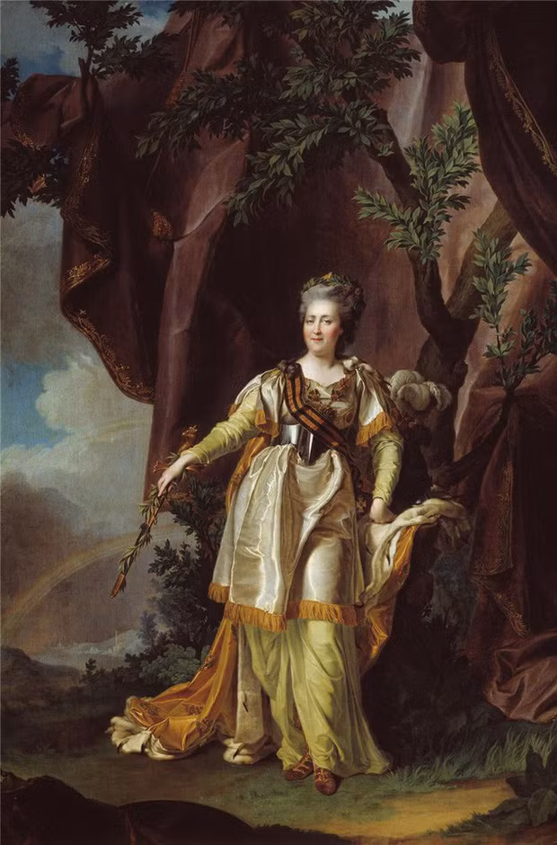 Vào năm 1762, Catherine đại đế thực hiện lễ đăng quang tại Moscow và trở thành Nữ hoàng Nga. Bà trị vì nước Nga trong suốt 34 năm.