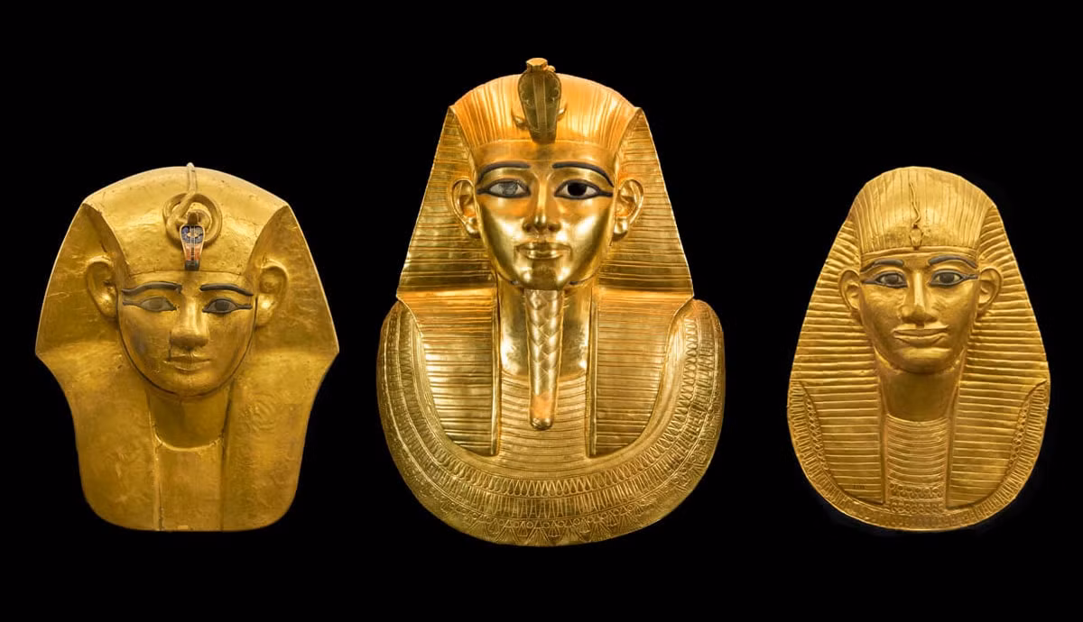 Giống như nhiều nền văn minh cổ xưa, pharaoh Ai Cập quyền lực và giàu sang thường có rất nhiều vợ con. Trong số những người vợ của nhà vua, người quyền lực và có địa vị cao nhất trong hậu cung là nữ hoàng.