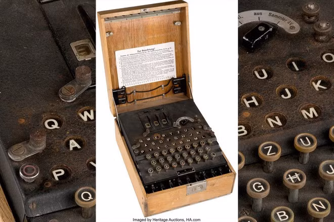 Hiện trên thế giới chỉ còn khoảng hơn 200 cỗ máy mã hóa Enigma. Nguyên do bởi nhiều máy Enigma bị Đức quốc xã phá hủy nhằm tránh rơi vào tay quân địch.