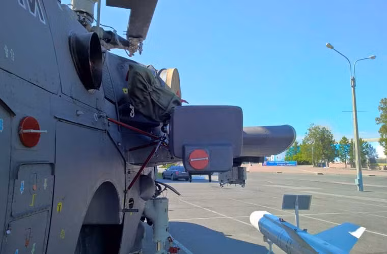 Hiện chưa rõ biến thể Kh-35 mang trên trực thăng Ka-52K có khác gì mẫu cho tàu chiến, tầm bắn 130km.