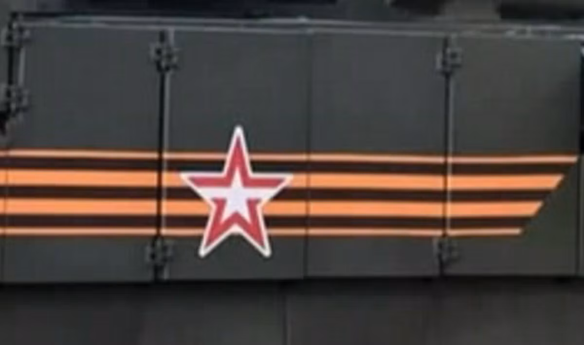 T-15 Armata sử dụng giáp bảo vệ composite hỗn hợp có khả năng chống chịu rất tốt trước các loại vũ khí chống tăng.