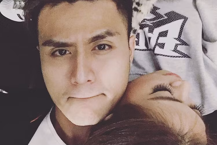 Dù không ít lần bị bắt gặp thân mật nhưng Vĩnh Thụy và Hoàng Thùy Linh vẫn chỉ gọi nhau là đôi bạn thân. Ảnh: FBNV