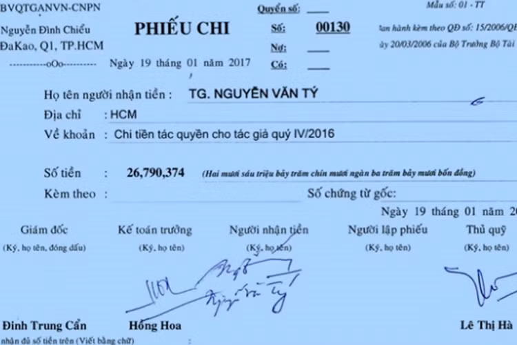 Nghệ sĩ Thái Linh cũng cho hay, thu nhập của bố cô hàng tháng cũng phải trên dưới 20 triệu. Số tiền đó bao gồm: tiền lương hưu, tiền tác quyền ca khúc, tiền tỉnh Hà Tĩnh biếu mỗi tháng, tiền hỗ trợ từ Hội nhạc sĩ...Ảnh: Công an nhân dân online
