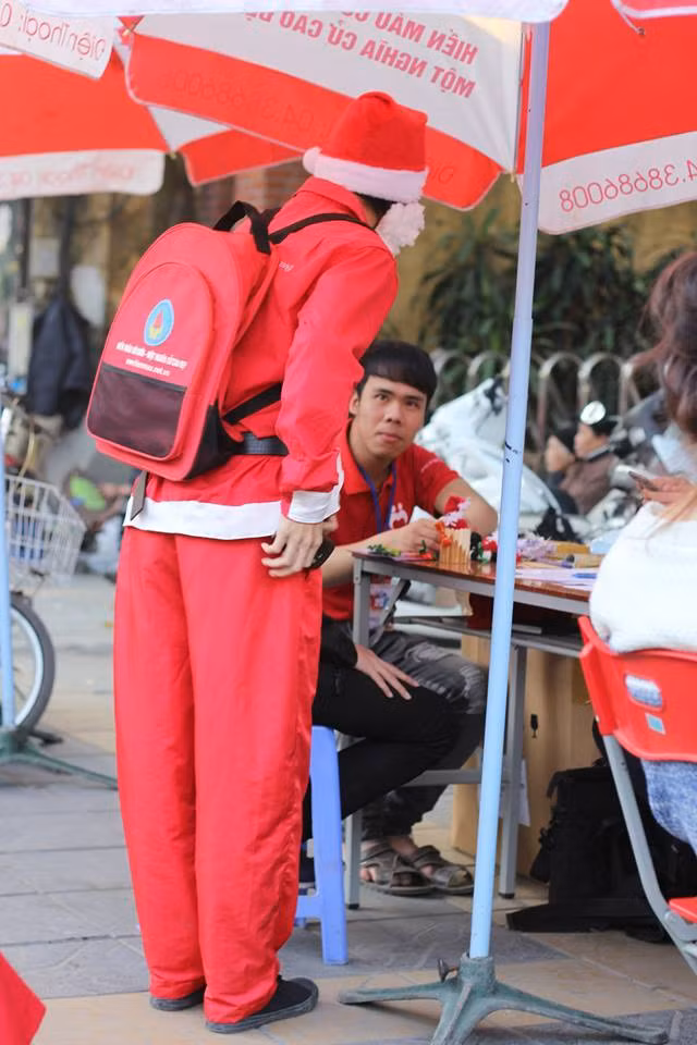 giang sinh 2014 benh nhi uoc co mau de truyen hinh anh 5