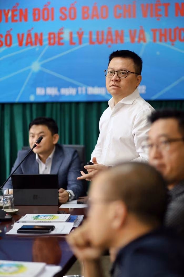 Nha bao Le Quoc Minh, TBT Bao Nhan Dan: “Chuyen doi so bao chi khong phai… qua ghe gom, phuc tap“-Hinh-2