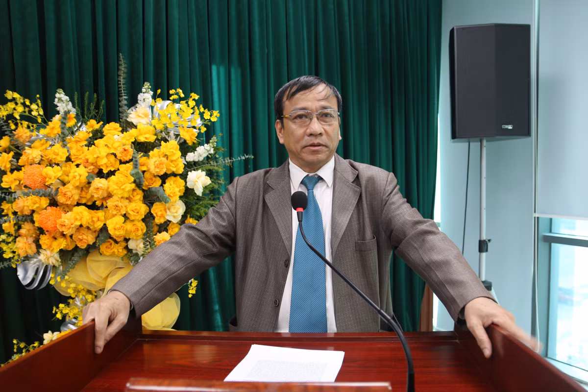 Phát huy tối đa thế mạnh sách khoa học của Liên hiệp hội VN - Hình 5 Phat huy toi da the manh sach khoa hoc cua Lien hiep hoi VN-Hinh-5