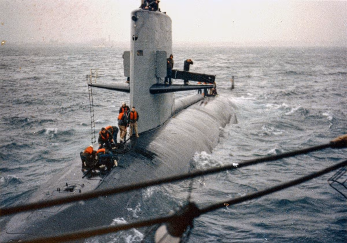 Scorpion đã phát đi tiến hiệu cuối cùng và không quay trở lại kể từ ngày 27/5/1969. Hải quân Mỹ đã mở một cuộc tìm kiếm, nhưng cuối cùng phải tuyên bố con tàu mất tích vào ngày 5/6. Sau đó, Scorpion đã được một tàu nghiên cứu của Mỹ tìm thấy ở độ sâu 3.048 m.