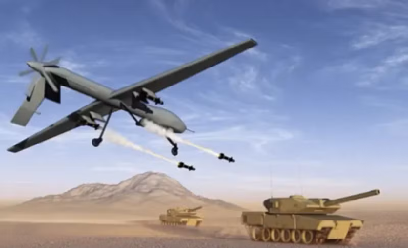 Trong các trận đối đầu bằng máy bay không người lái (UAV), Nga đã triển khai chiến thuật mới với UAV “Aileron” được trang bị súng săn hai nòng. Cách tiếp cận này mang lại hiệu quả rõ rệt, giúp Nga dễ dàng bắn hạ UAV trinh sát của Ukraine và thậm chí tấn công trực tiếp binh sĩ ẩn nấp trong các tòa nhà bằng phương pháp “săn lùng xuyên trần nhà”. Ảnh minh họa