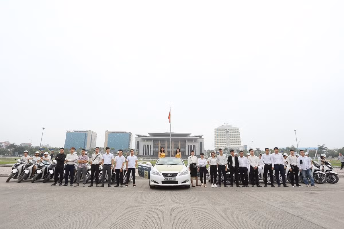Roadshow FLC Hạ Long 2019 chào hè ấn tượng tại “miền đất hứa” - Hình 6 Roadshow FLC Ha Long 2019 chao he an tuong tai “mien dat hua”-Hinh-6