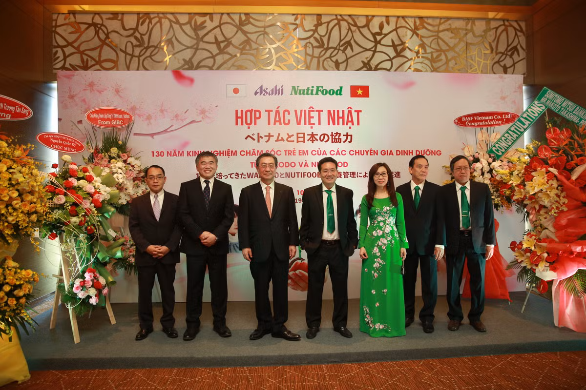 Sắp có sản phẩm dinh dưỡng trẻ em số 1 Nhật Bản cho trẻ Việt Sap co san pham dinh duong tre em so 1 Nhat Ban cho tre Viet