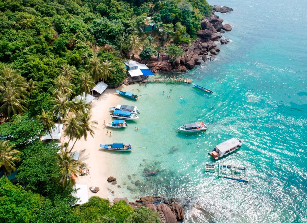 Tu huyen dao len thanh pho, BDS Phu Quoc nhu “ho moc them canh”