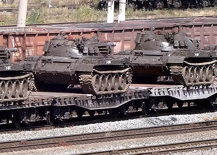 Phiên bản T-62M được trang bị động cơ diesel cải tiến V-55U, nhờ có hệ thống phun nhiên liệu trực tiếp được tối ưu hóa hơn, động cơ này đạt công suất 620 sức ngựa.