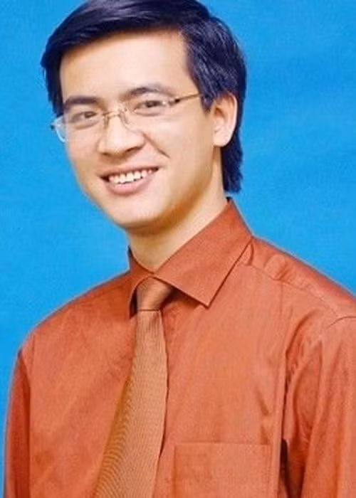 BTV Quang Minh được khán giả giả yêu mến bởi vẻ điển trai, giọng đọc trầm ấm, bề dày kinh nghiệm và phong thái riêng khi dẫn "Bản tin Thời sự 19h" cũng như ghi dấu ấn sâu đậm trong các chương trình mang tính chính luận cao như: "Hội nhập", "Vấn đề hôm nay"...