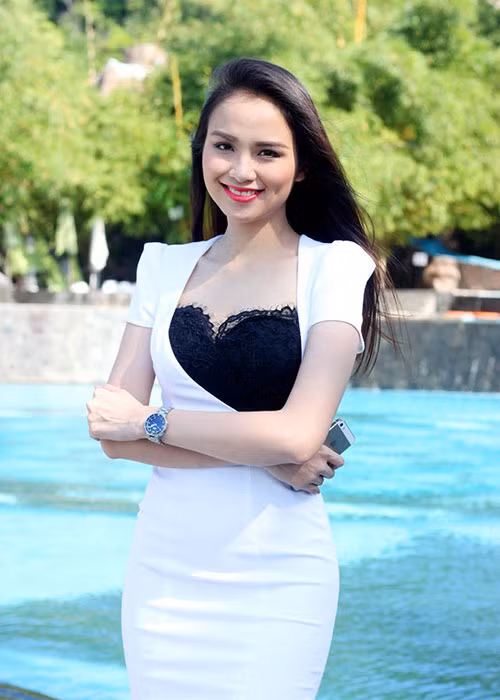 Hình ảnh Diễm Hương khoe nhan sắc hút hồn tại một sự kiện vào năm 2013. Ảnh: Khampha