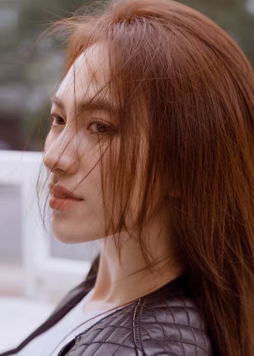 Phương Anh Đào được đặt biệt danh là “nàng thơ của mùa hè” bởi có 3 bộ phim ra mắt dịp hè 2018.