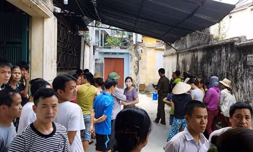 Thieu phu sat hai con 35 ngay tuoi duoc tu do sau dieu tri tam than