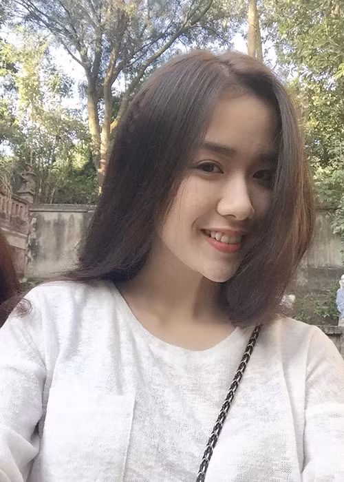 Theo Zing, người đẹp 9X học giỏi môn Văn, biết võ Karate. Ước mơ của Ngọc Lâm là trở thành một biên tập viên, MC nổi tiếng.