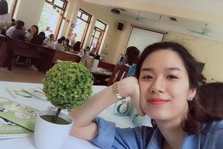 Thời gian ngồi trên ghế nhà trường, Ngọc Lâm khá giản dị.